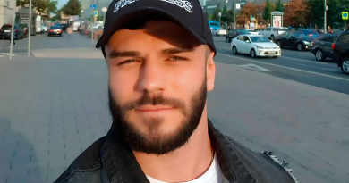 Поздняков